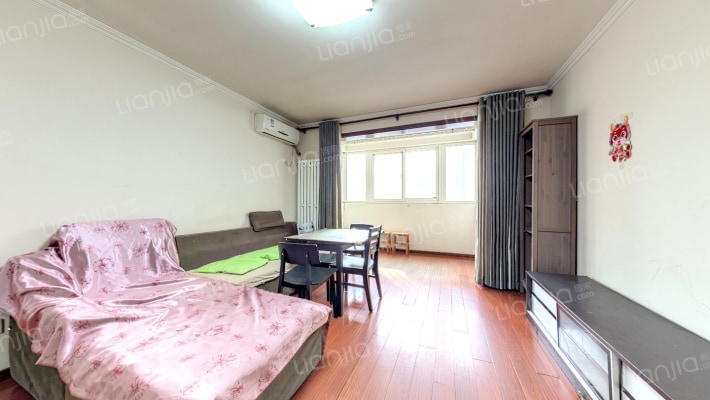 政怡家园二手房实景图