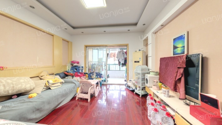 新地雅苑二手房实景图