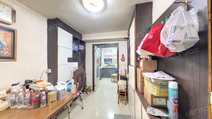 云松里二手房实景图
