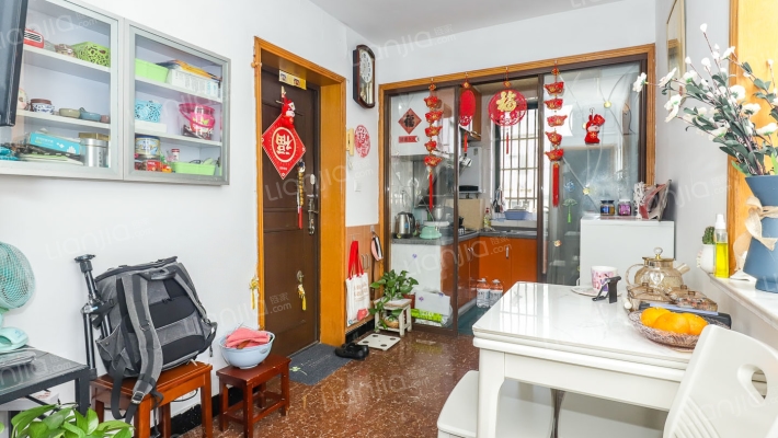 临汾路1060弄二手房实景图