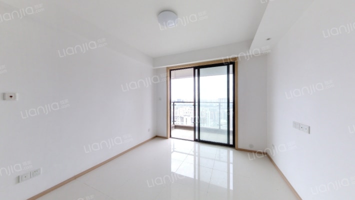 阳光100阿尔勒二期二手房实景图