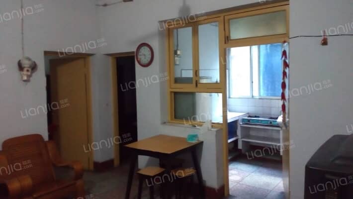 国本路二手房实景图