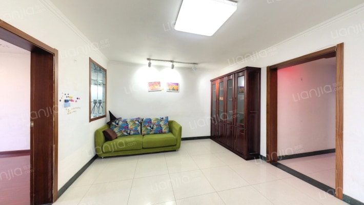 车站西街17号院二手房实景图