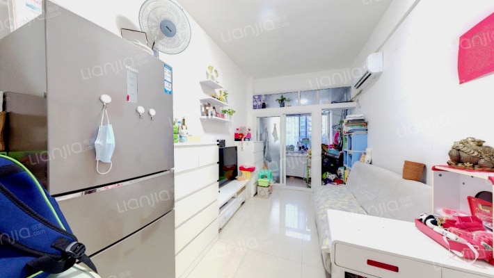 深华公寓二手房实景图