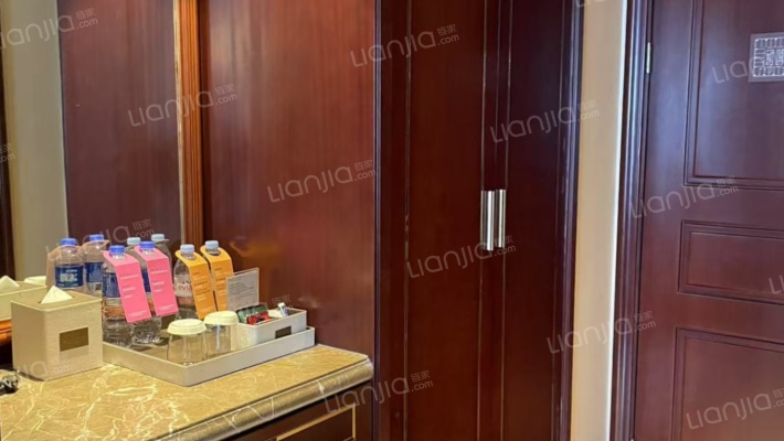 百乐广场二手房实景图