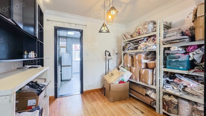 建西小区二手房实景图