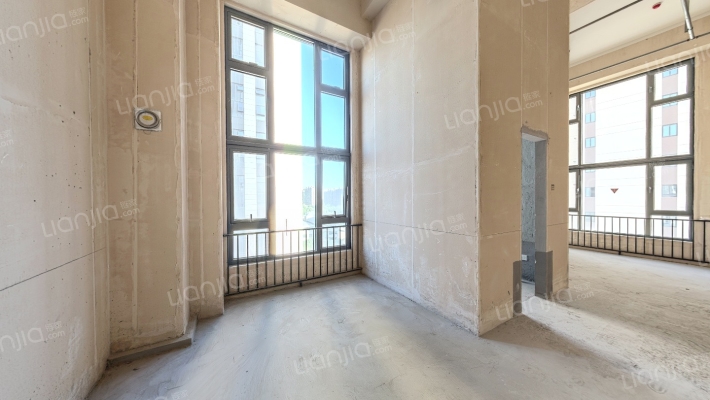 碧桂园星宸二手房实景图