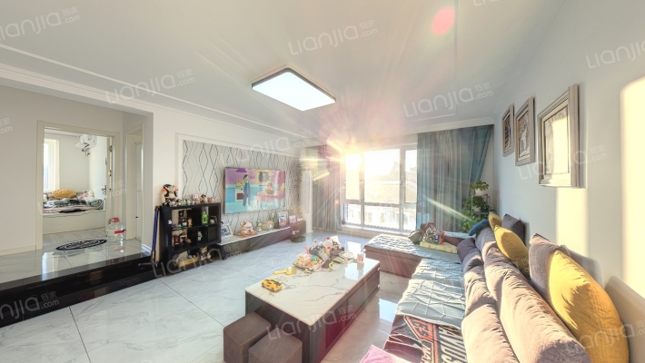 红椿路莱茵南郡二手房实景图