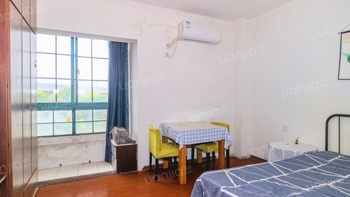 清华园二手房实景图