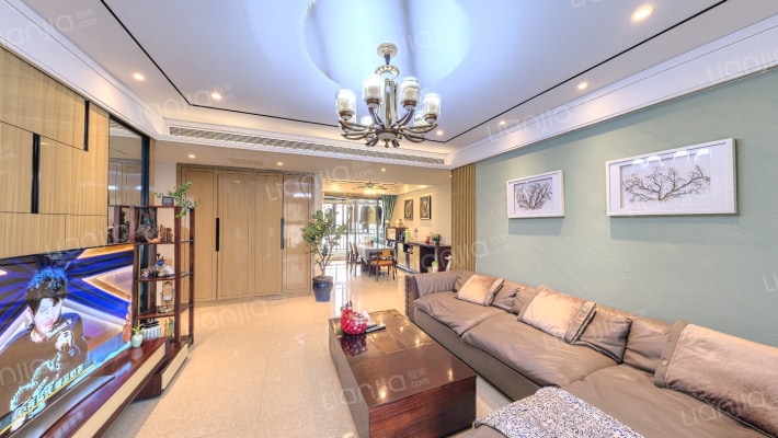 恒伟西雅韵公馆二手房实景图