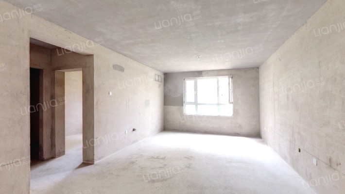 万龙丽水湾二手房实景图