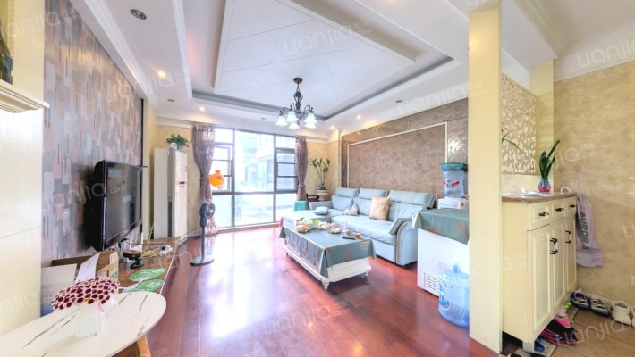 置信丽都花园城C区二手房实景图