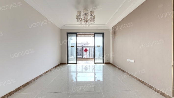 童鸢雅苑二手房实景图