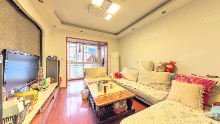 怡沁苑二手房实景图