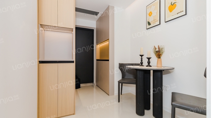 东航公寓二手房实景图