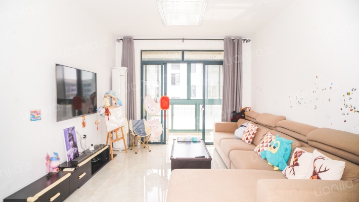 新舒苑二手房实景图