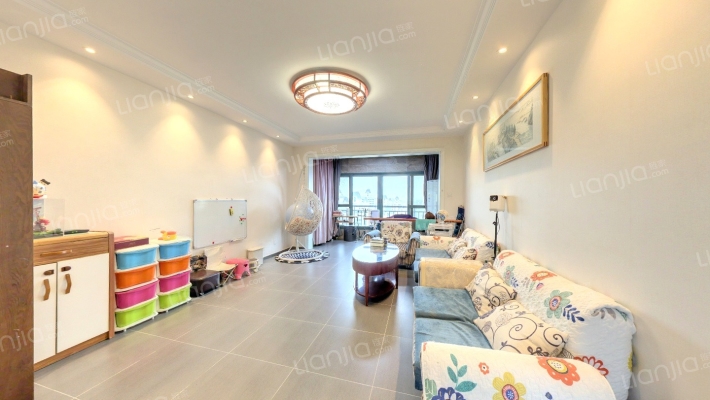 隆景华庭二手房实景图