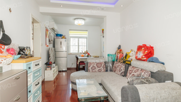 邮电宿舍小区二手房实景图