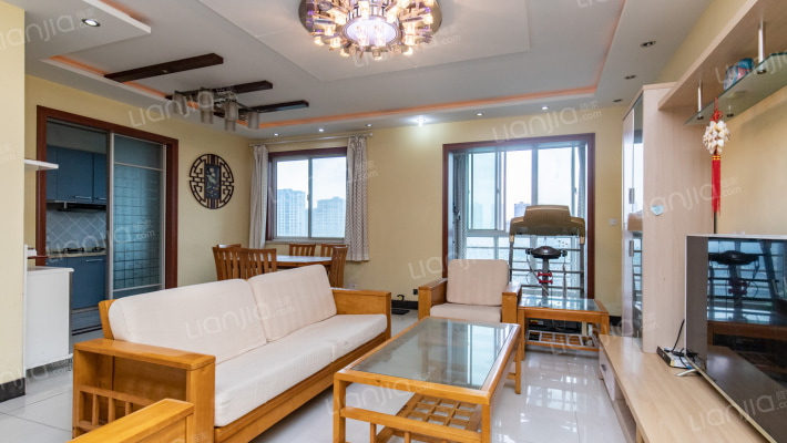 名都新贵二手房实景图