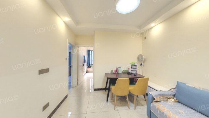 尚城公寓二手房实景图