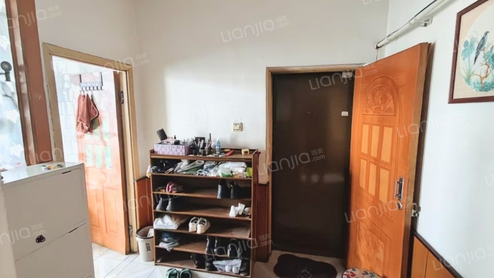 西山粮库家属楼二手房实景图