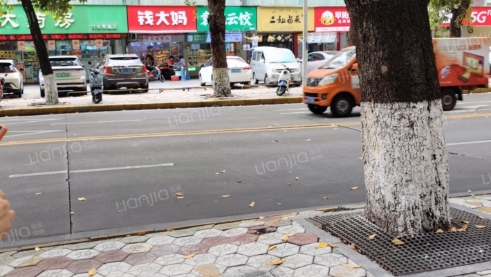 景富新村二手房实景图