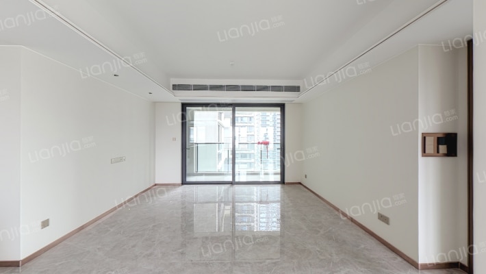 保利天汇二手房实景图