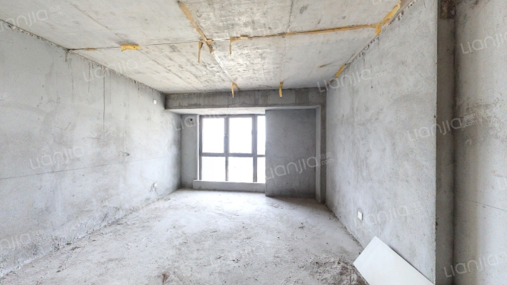 华隆广场公寓二手房实景图