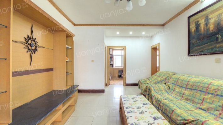 东航小区二手房实景图