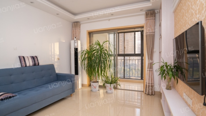 东湖雅苑二手房实景图