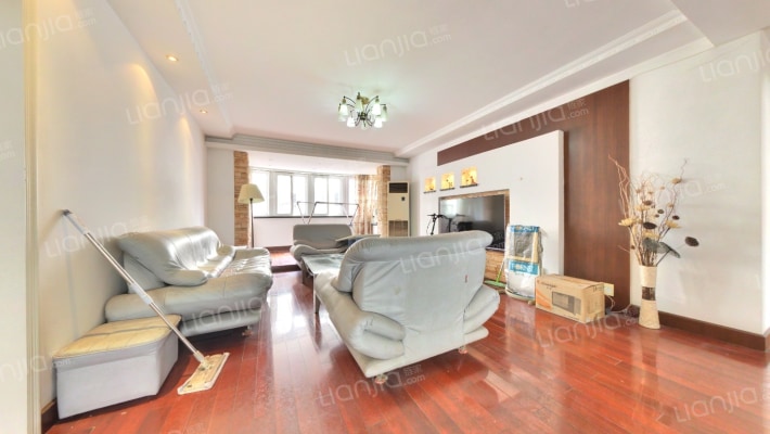 晨兴公寓二手房实景图