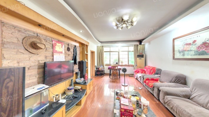 新湘路社区二手房实景图