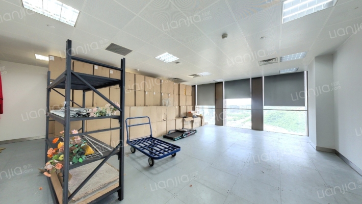 横琴总部大厦二手房实景图