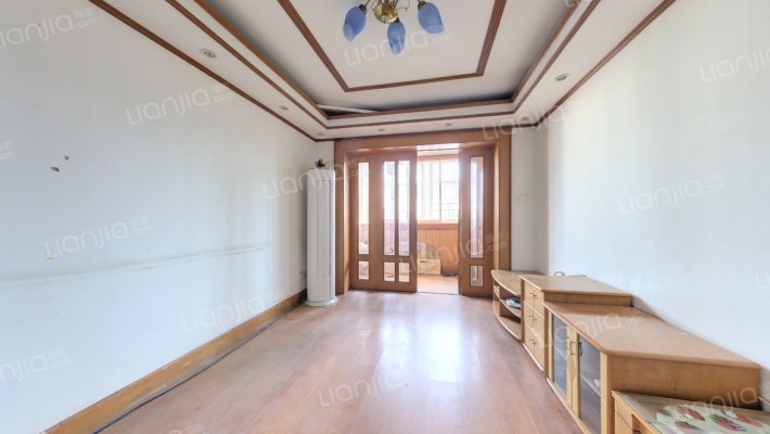 沁春园一村二手房实景图