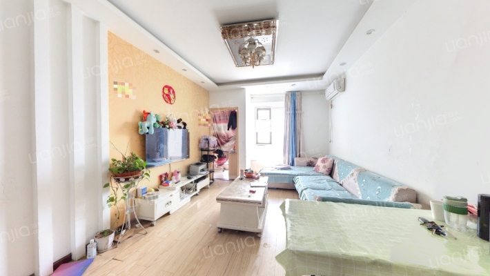 万润橄榄城二手房实景图