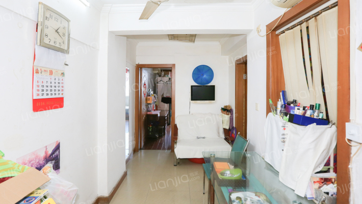 飞虹路1047弄二手房实景图