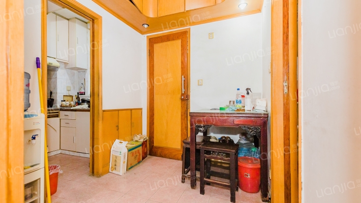 漕溪大楼二手房实景图