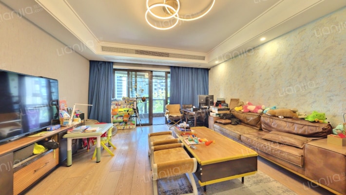 东方一品公寓二手房实景图