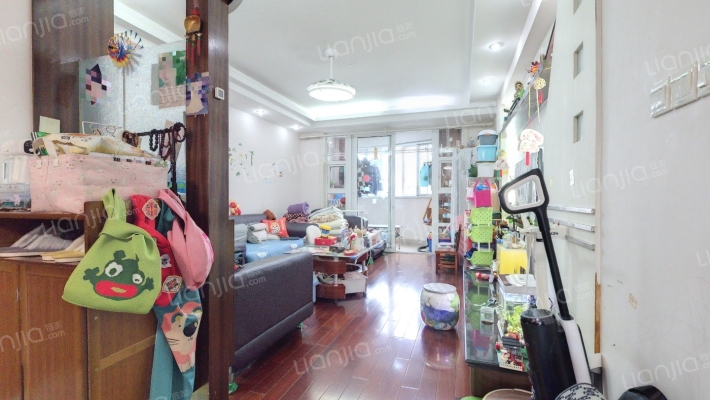 鼎信公寓二手房实景图