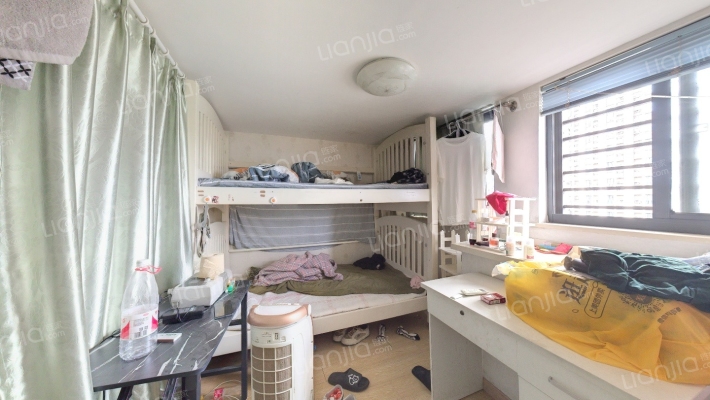 中豪七格二手房实景图