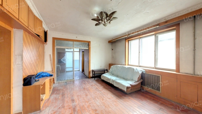 荣光小区二手房实景图