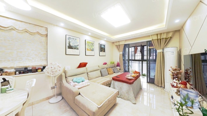 钱隆首府二手房实景图