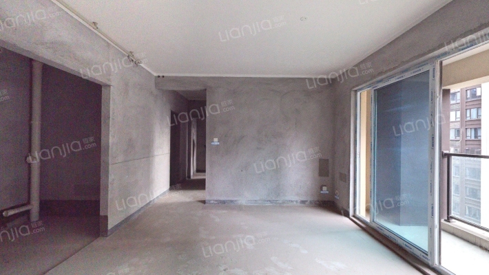 金地格林春岸二期二手房实景图