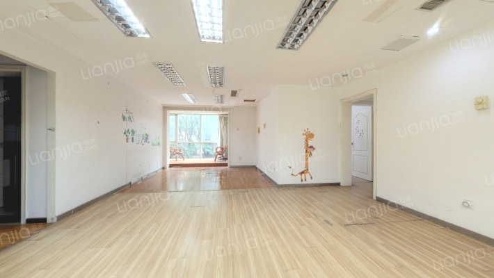 华亭嘉园二手房实景图