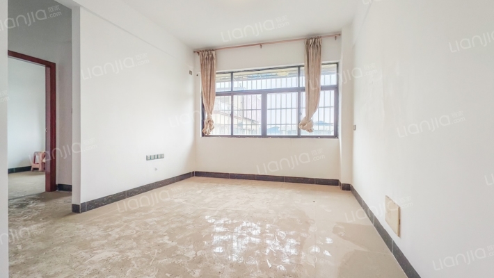 德溪路二手房实景图