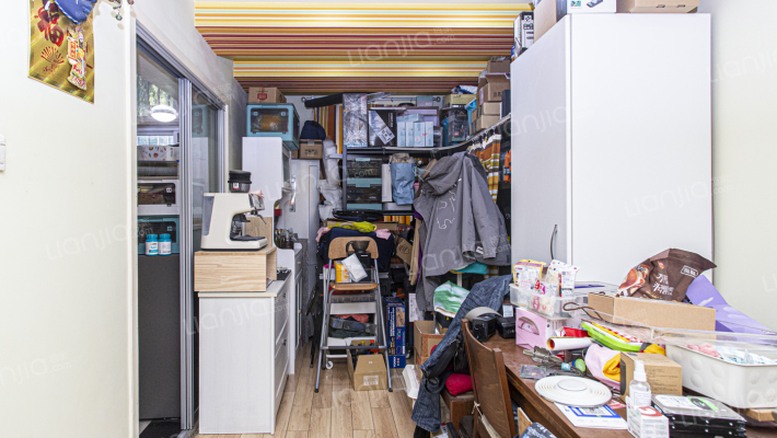 吉象小区二手房实景图