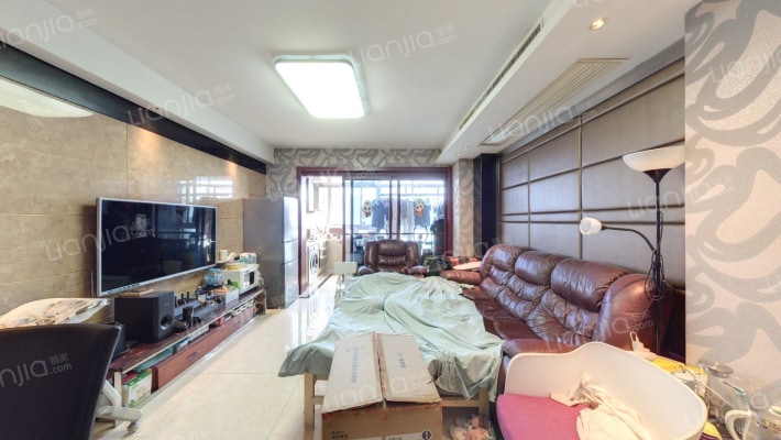 盛泰名都公寓二手房实景图