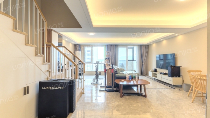 中航樾广场二手房实景图