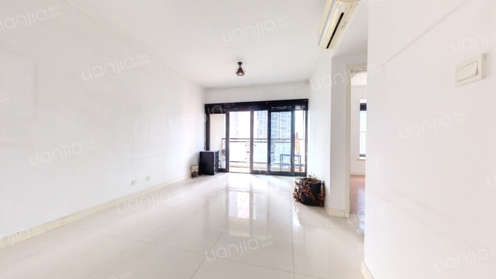 雍江悦庭二手房实景图