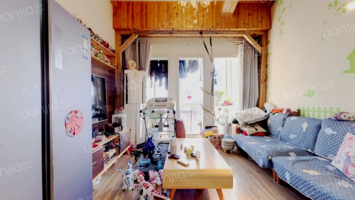 金地格林世界(卢尔公寓风情街)二手房实景图